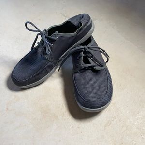 Men’s Olukai shoes